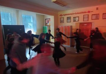 Zabawa karnawałowa dla klas IV-VIII