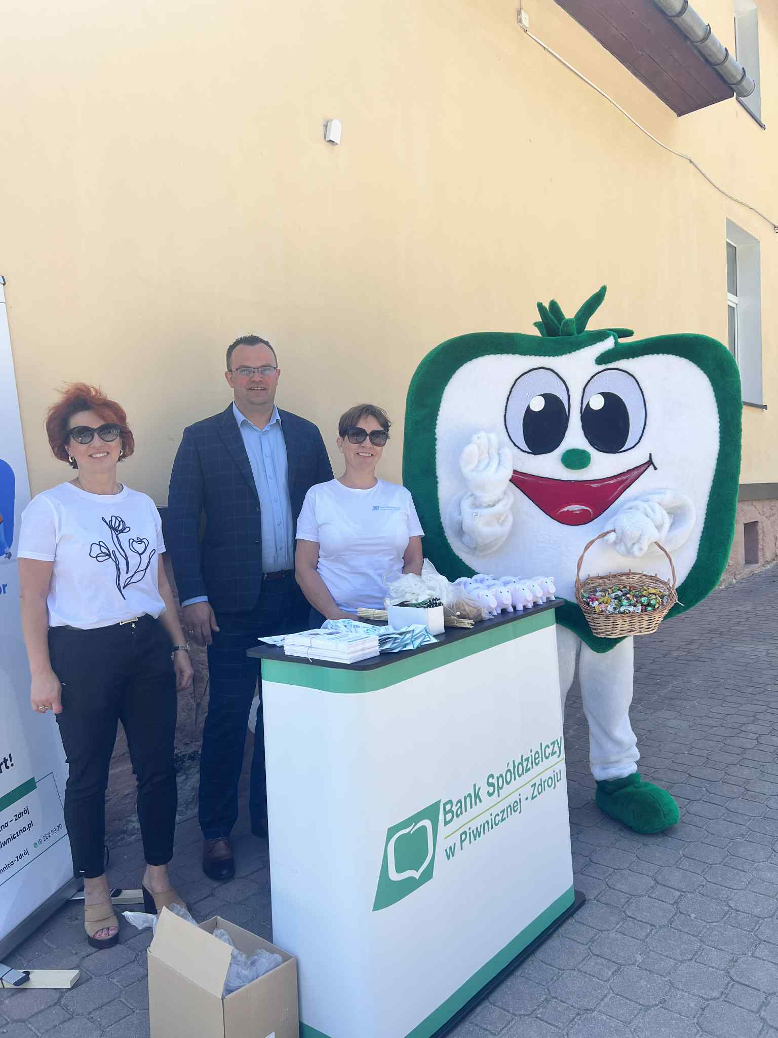 ,,Czerwiec z dziećmi '' Akcja Banku Spółdzielczego