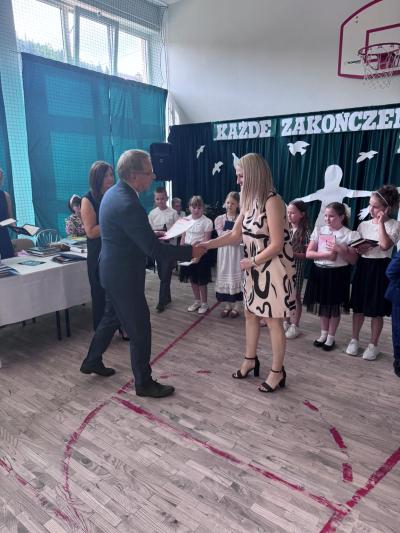 Zdjęcie WhatsApp 2025-06-27 o 12.12.30_02328a69.jpg