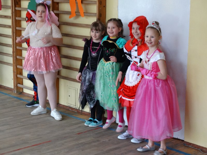 Zabawa karnawałowa kl.I-III
