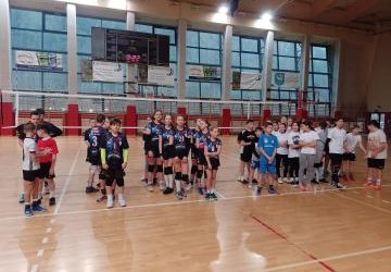 Turniej siatkówki czwórek