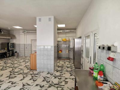 377880415_718526606754183_8164262383091677628_n (1).jpg